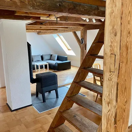Gemuetliche Landhauswohnung *