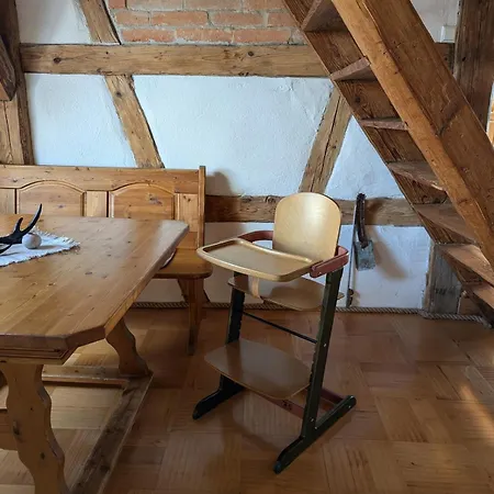 Lägenhet Gemuetliche Landhauswohnung